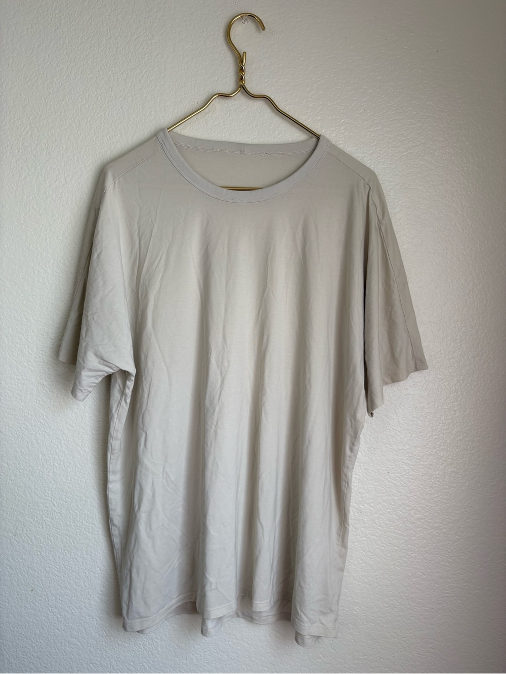 lululemon athletica Short Sleeve Crew Tee in Light beige tan